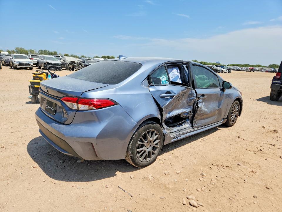 66979066 :رقم المزاد ، JTDEPMAE0NJ221439 vin ، 2022 Toyota Corolla مزاد بيع