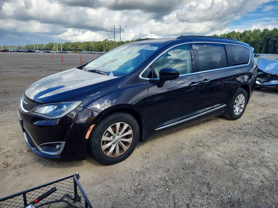 Aukcja sprzedaży 2017 Chrysler Pacifica, vin: 2C4RC1BG8HR734028, numer aukcji: 64547566