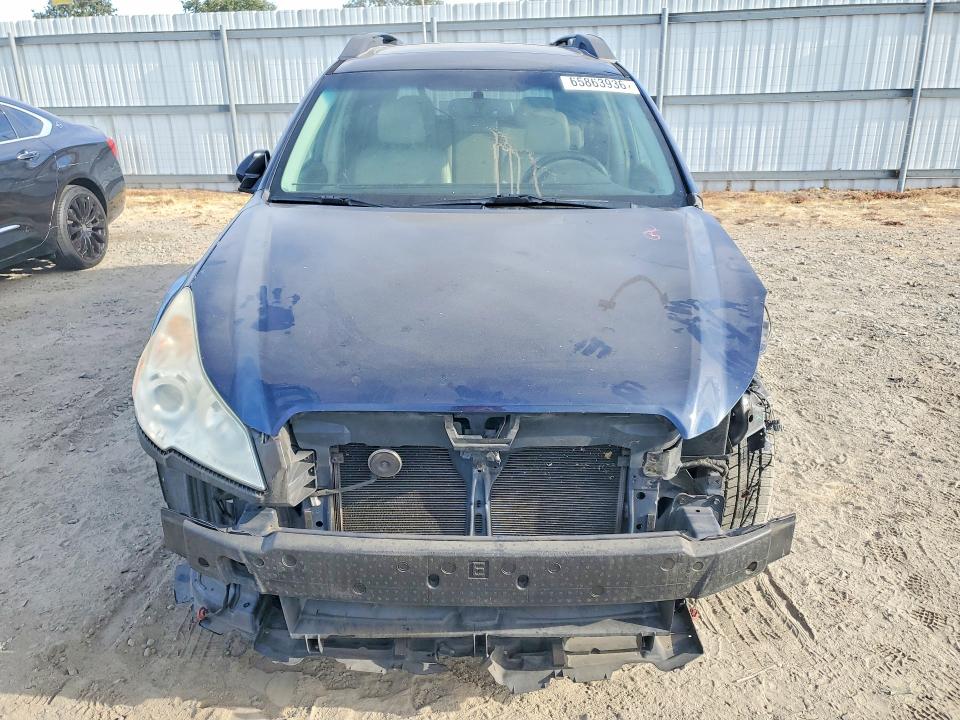 65863936 :رقم المزاد ، 4S4BRDLC5C2257395 vin ، 2012 Subaru Outback مزاد بيع