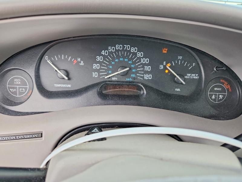 Aukcja sprzedaży 2002 Buick Century, vin: 2G4WS52J121183225, numer aukcji: 64294616