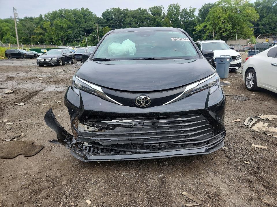 Продаж на аукціоні авто 2026 Toyota Sienna, vin: 5TDKRKEC6TS298262, номер лоту: 65455616