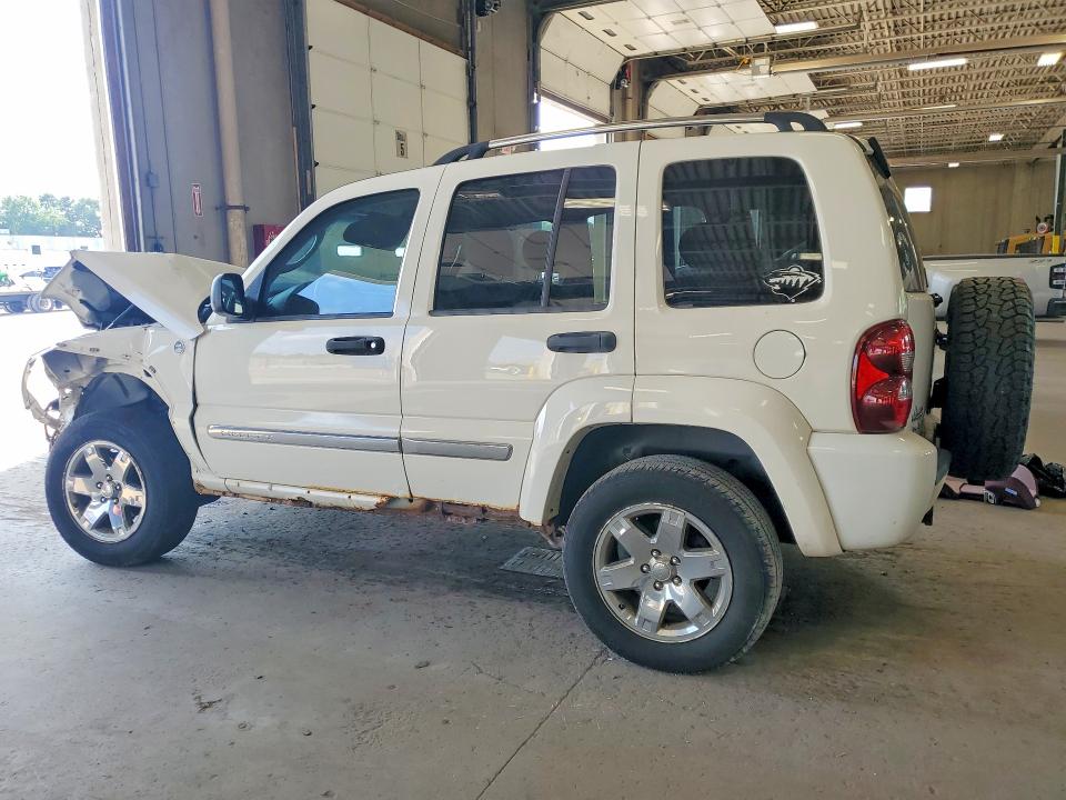 2005 Jeep Liberty მანქანა იყიდება აუქციონზე, vin: 1J4GL58K35W626262, აუქციონის ნომერი: 66419026