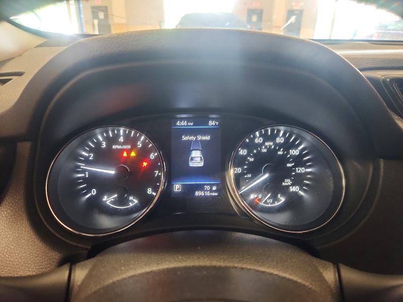Продажа на аукционе авто 2018 Nissan Rogue, vin: 5N1AT2MVXJC792201, номер лота: 65017656