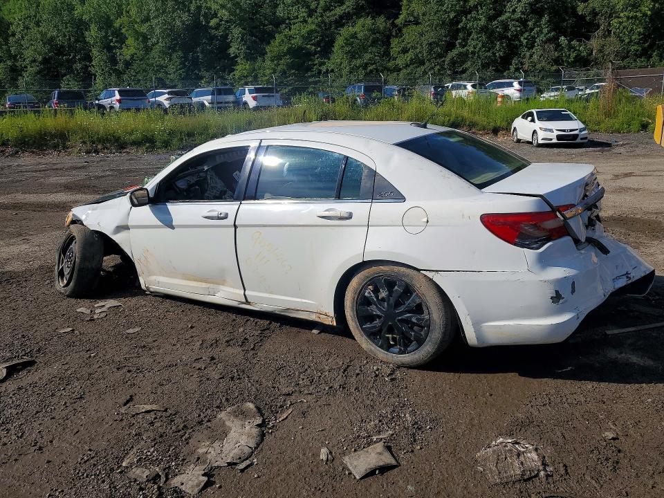 Продаж на аукціоні авто 2014 Chrysler 200, vin: 1C3CCBAB3EN123886, номер лоту: 62450306