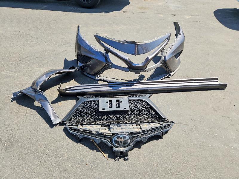2018 Toyota Camry მანქანა იყიდება აუქციონზე, vin: 4T1B11HK2JU020970, აუქციონის ნომერი: 66786766