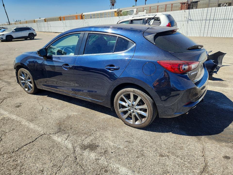 Продаж на аукціоні авто 2018 Mazda 3, vin: 3MZBN1L34JM198678, номер лоту: 67307186