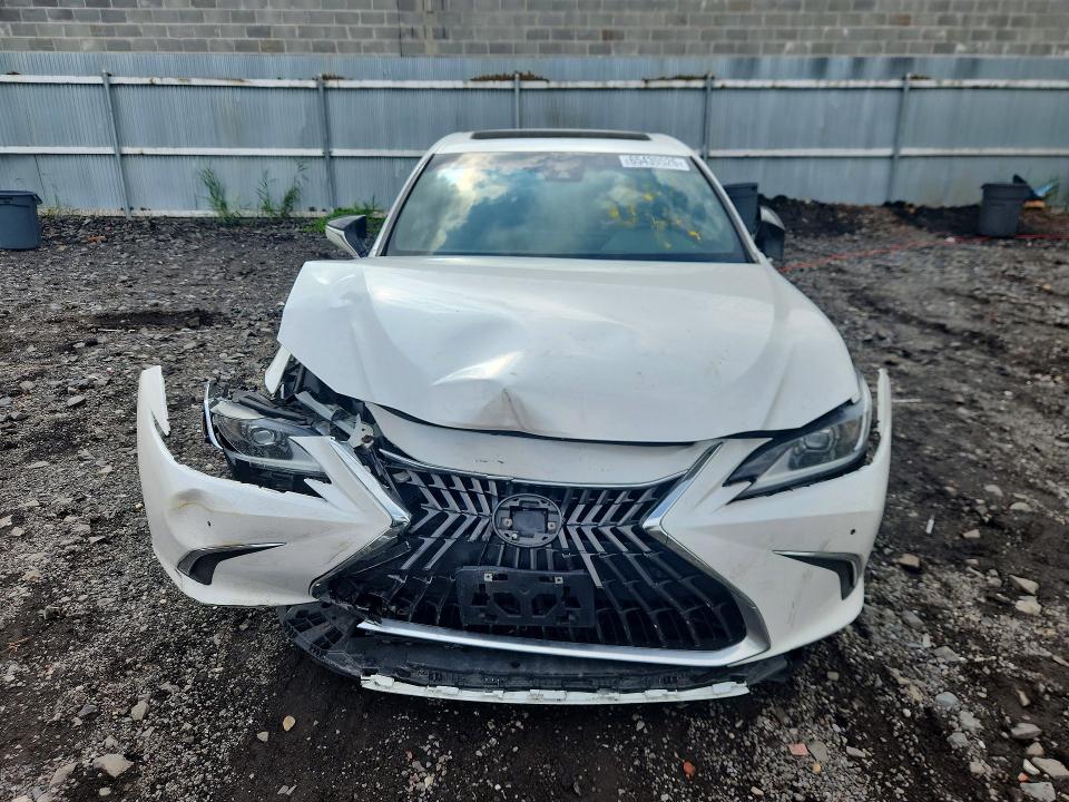 2022 Lexus Es 300h მანქანა იყიდება აუქციონზე, vin: 58ADA1C15NU020595, აუქციონის ნომერი: 65439526