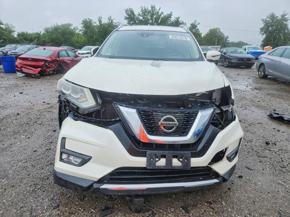 Продаж на аукціоні авто 2017 Nissan Rogue, vin: JN8AT2MV9HW018989, номер лоту: 63613376