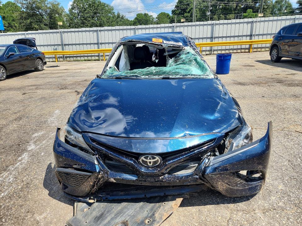 Продаж на аукціоні авто 2021 Toyota Camry, vin: 4T1G11AK0MU549791, номер лоту: 63674026