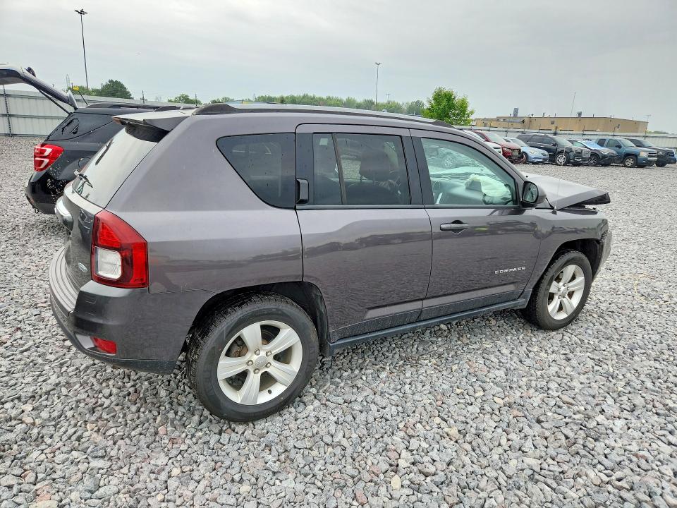 64034766 :رقم المزاد ، 1C4NJDEB3FD395166 vin ، 2015 Jeep Compass مزاد بيع