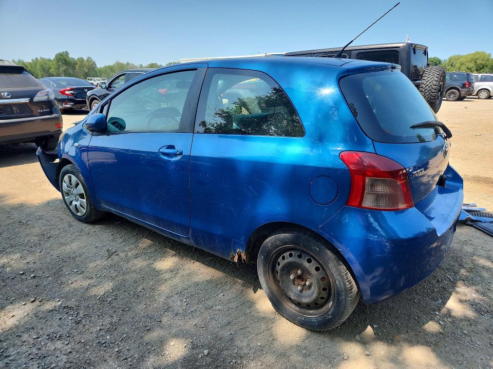 Продажа на аукционе авто 2007 Toyota Yaris, vin: JTDJT923275108804, номер лота: 64542116