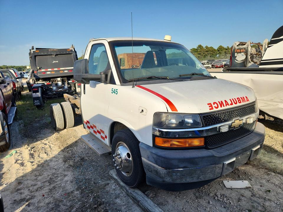 65895936 :رقم المزاد ، 1HA3GRCGXHN006226 vin ، 2017 Chevrolet Express G3500 مزاد بيع