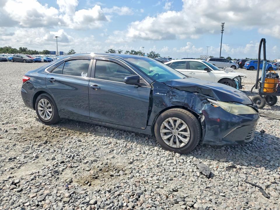 65154566 :رقم المزاد ، 4T1BD1FK9FU147197 vin ، 2015 Toyota Camry Hybrid مزاد بيع