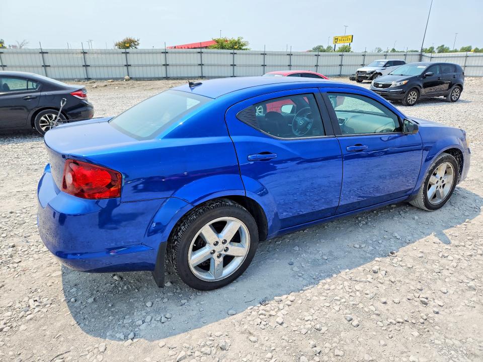 64094116 :رقم المزاد ، 1C3CDZAB2DN688389 vin ، 2013 Dodge Avenger مزاد بيع