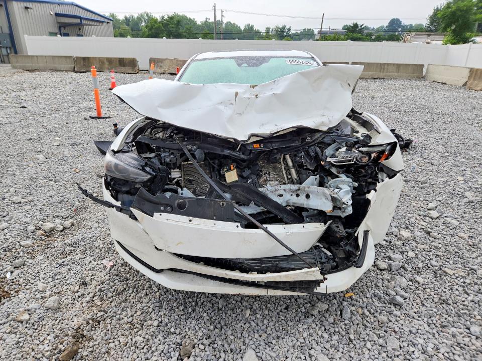 Продажа на аукционе авто 2019 Mazda 6, vin: JM1GL1TY4K1503055, номер лота: 65062536