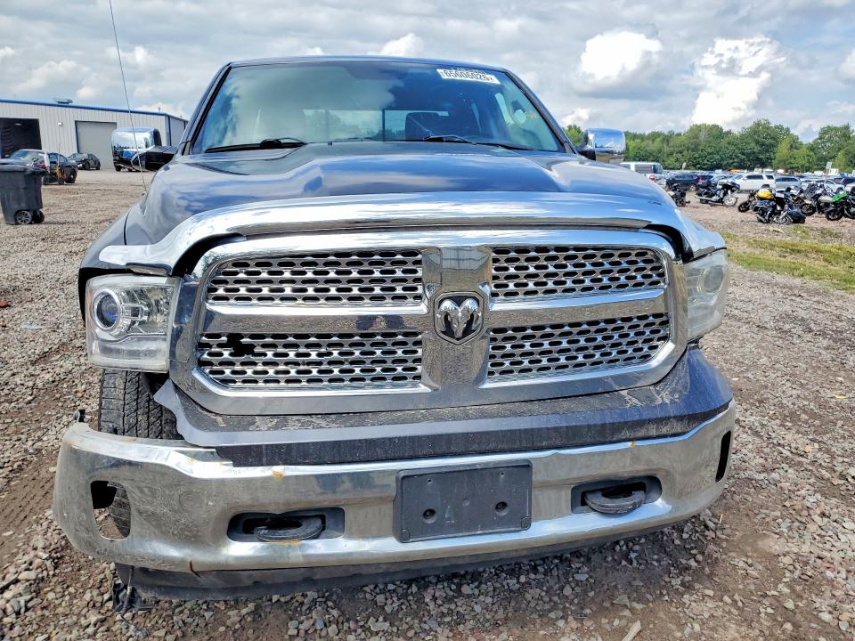 65606026 :رقم المزاد ، 1C6RR7JT8HS604997 vin ، 2017 Ram 1500 مزاد بيع