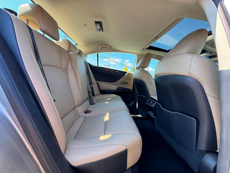 Продажа на аукционе авто 2020 Lexus Es, vin: 58ADZ1B15LU079668, номер лота: 65145196