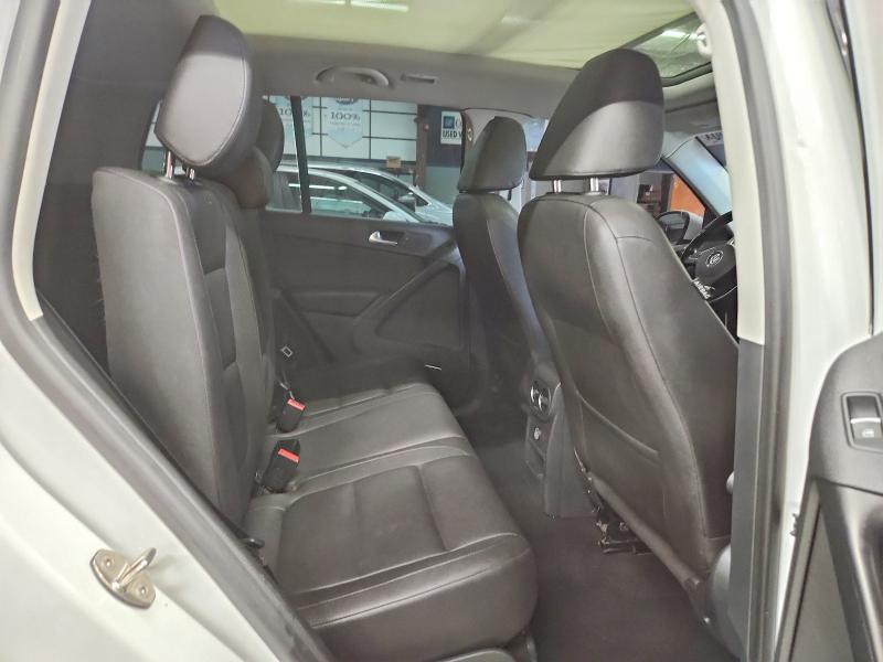 66275266 :رقم المزاد ، WVGBV7AX6FW602840 vin ، 2015 Volkswagen Tiguan S مزاد بيع