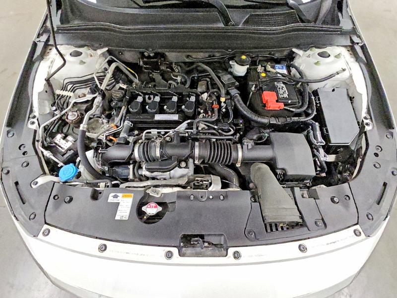2018 Honda Accord მანქანა იყიდება აუქციონზე, vin: 1HGCV1F55JA012147, აუქციონის ნომერი: 64690746