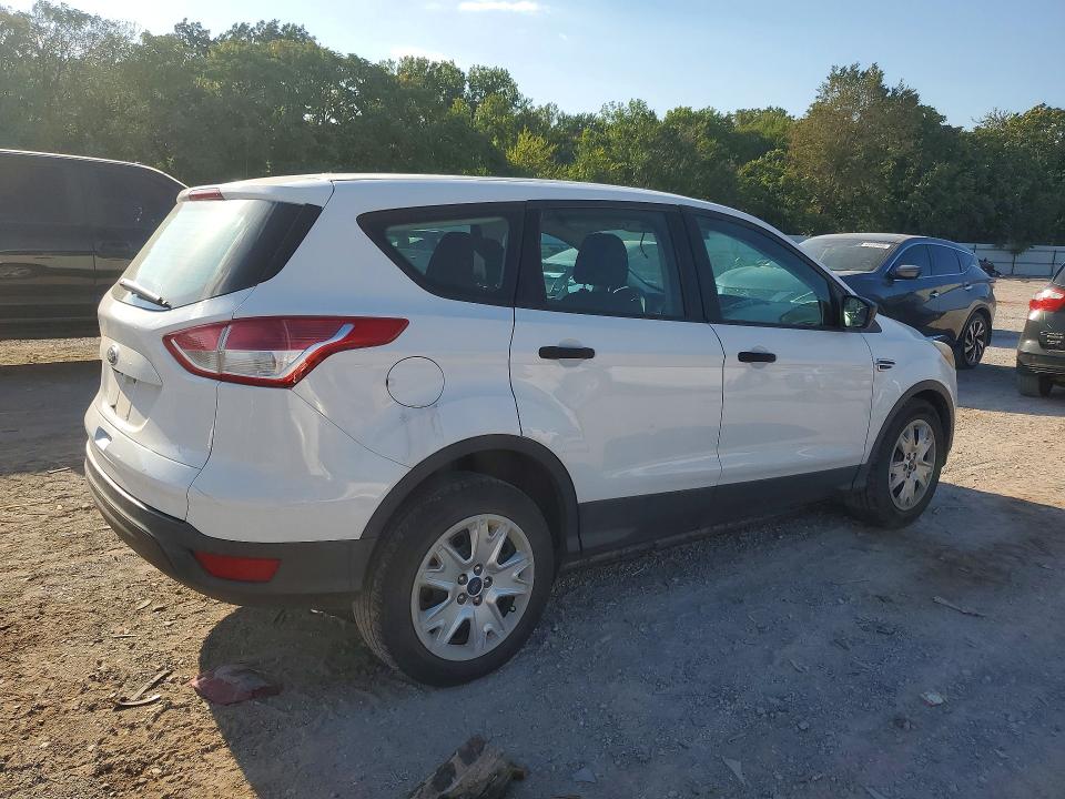 66987196 :رقم المزاد ، 1FMCU0F77GUB97222 vin ، 2016 Ford Escape مزاد بيع