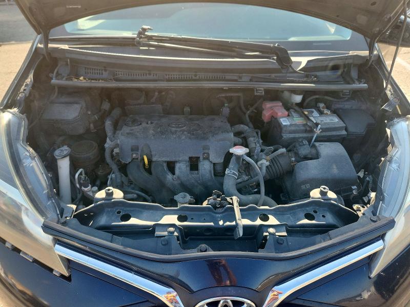 2017 Toyota Yaris მანქანა იყიდება აუქციონზე, vin: VNKKTUD35HA072658, აუქციონის ნომერი: 64062046