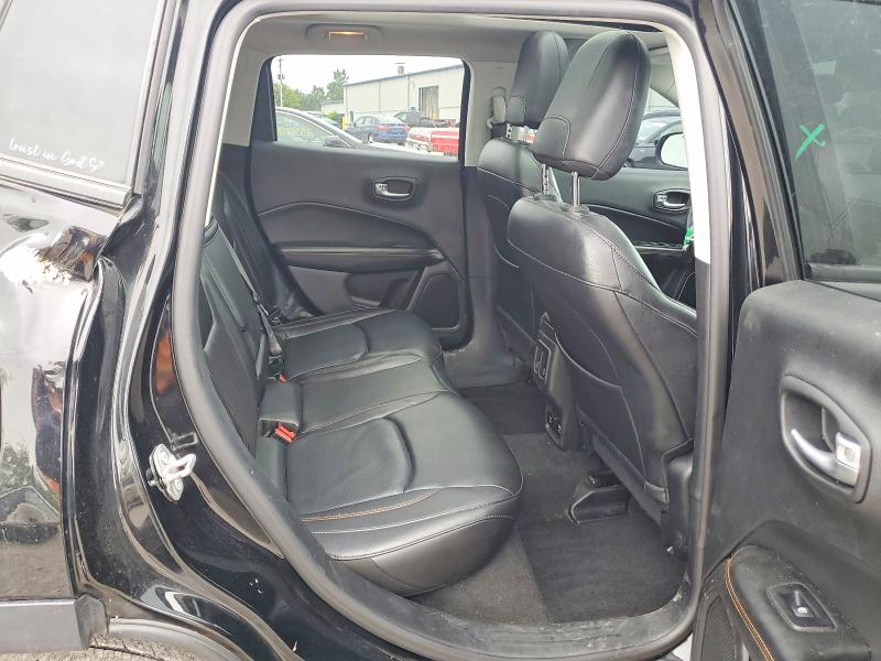 Продаж на аукціоні авто 2018 Jeep Compass, vin: 3C4NJDCBXJT100361, номер лоту: 65191096