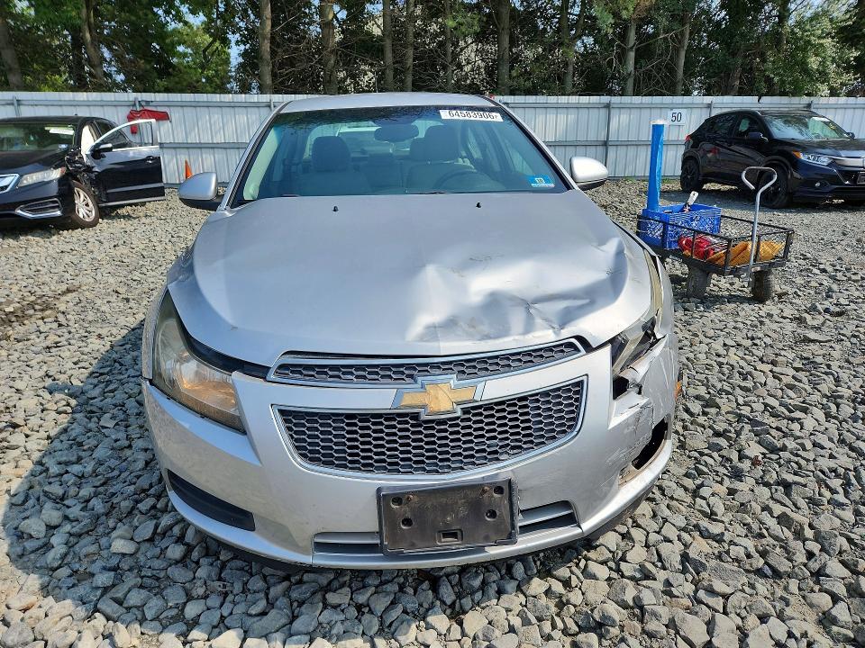 64583906 :رقم المزاد ، 1G1PF5S94B7105570 vin ، 2011 Chevrolet Cruze مزاد بيع