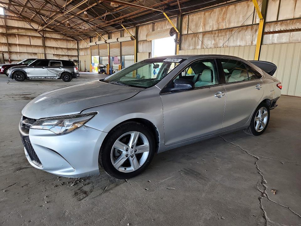 2016 Toyota Camry მანქანა იყიდება აუქციონზე, vin: 4T1BF1FK1GU179251, აუქციონის ნომერი: 63703426
