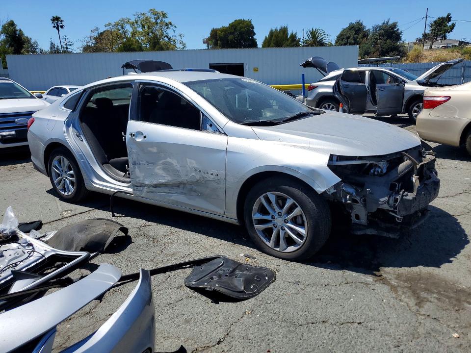 64312136 :رقم المزاد ، 1G1ZD5ST5JF274897 vin ، 2018 Chevrolet Malibu مزاد بيع