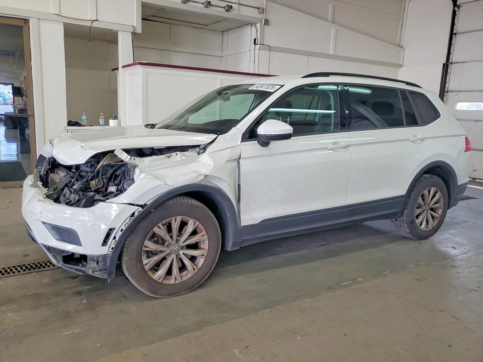 2019 Volkswagen Tiguan მანქანა იყიდება აუქციონზე, vin: 3VV0B7AX9KM044921, აუქციონის ნომერი: 64841826