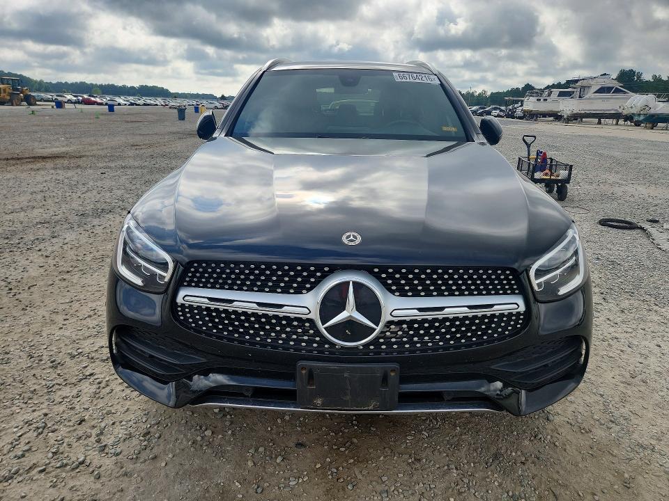 66764216 :رقم المزاد ، W1N0G8EB7MV293854 vin ، 2021 Mercedes-benz Glc مزاد بيع
