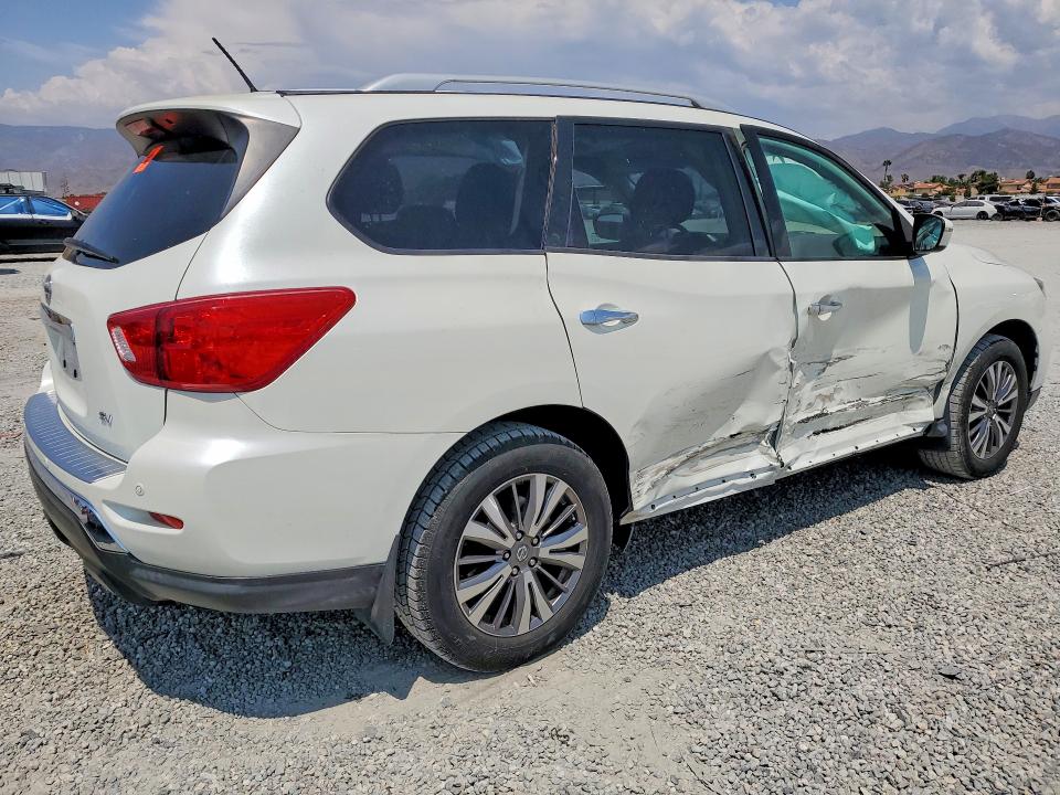 2018 Nissan Pathfinder მანქანა იყიდება აუქციონზე, vin: 5N1DR2MN1JC679104, აუქციონის ნომერი: 64645416