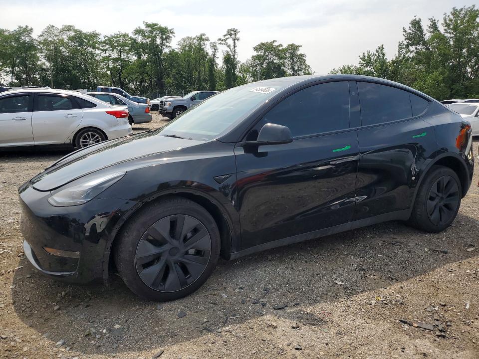 Продаж на аукціоні авто 2025 Tesla Model Y, vin: 7SAYGDEE2SF291800, номер лоту: 64364636