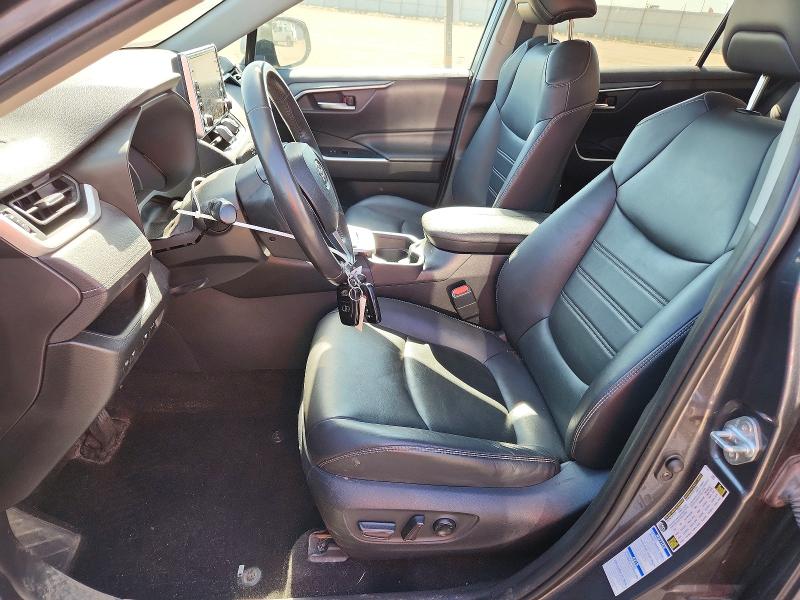 Продажа на аукционе авто 2019 Toyota Rav4, vin: 2T3R1RFV9KW066816, номер лота: 64992986