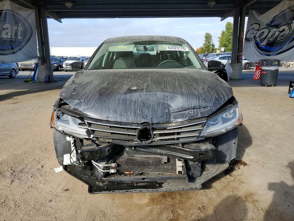 Aukcja sprzedaży 2017 Volkswagen Jetta, vin: 3VW2B7AJ5HM355769, numer aukcji: 64323176