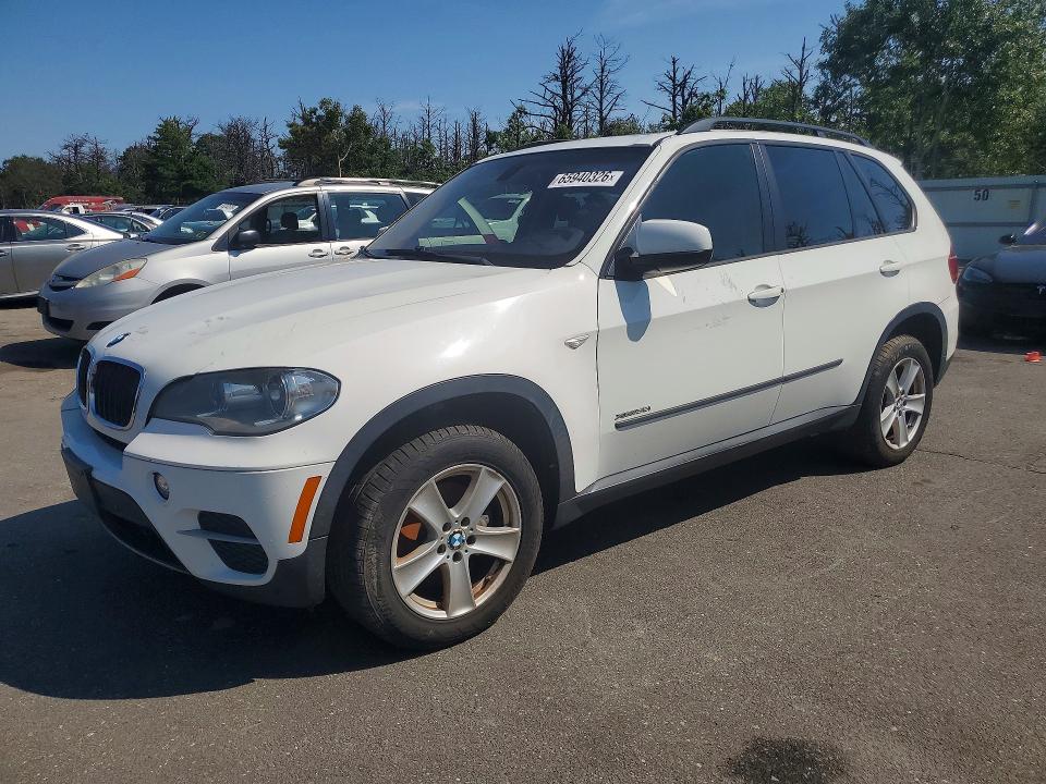 Auction sale of the 2012 Bmw X5, vin: 5UXZV4C53CL765664, lot number: 65940326