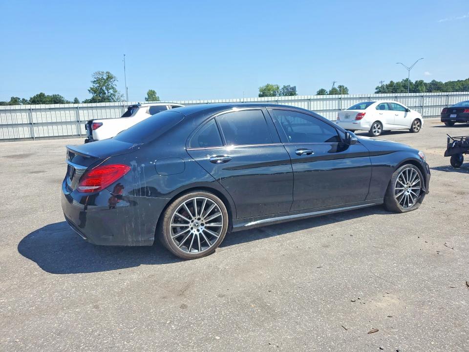 65595376 :رقم المزاد ، 55SWF4JB3JU265318 vin ، 2018 Mercedes-benz C مزاد بيع