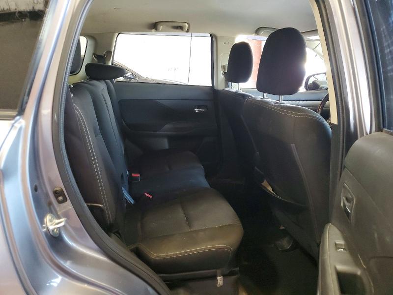 63883596 :رقم المزاد ، JA4AZ3A34GZ060660 vin ، 2016 Mitsubishi Outlander مزاد بيع