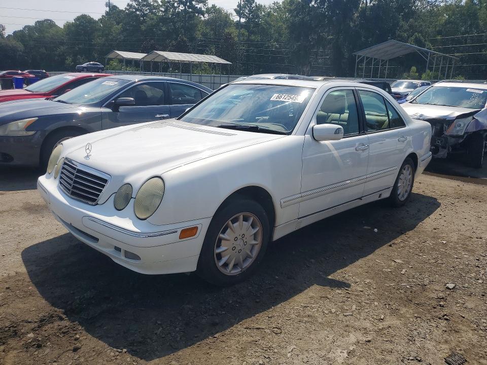 66125496 :رقم المزاد ، WDBJF65J3YB131364 vin ، 2000 Mercedes-benz E مزاد بيع