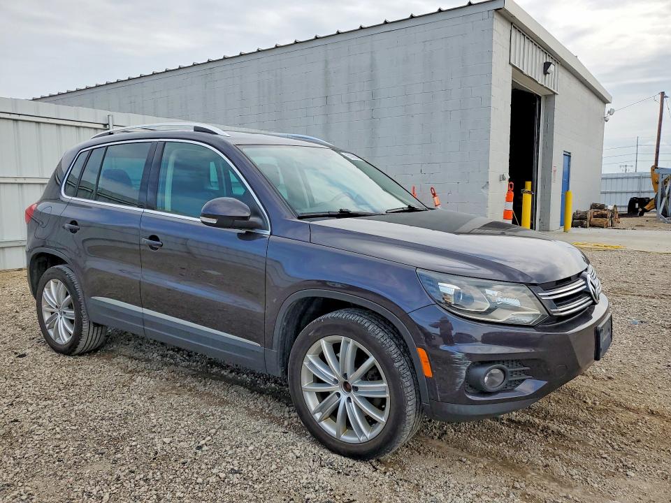 65696546 :رقم المزاد ، WVGAV7AX3GW529133 vin ، 2016 Volkswagen Tiguan مزاد بيع