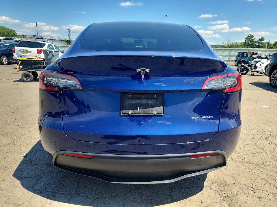 65495256 :رقم المزاد ، 7SAYGDEE2PF663031 vin ، 2023 Tesla Model Y مزاد بيع