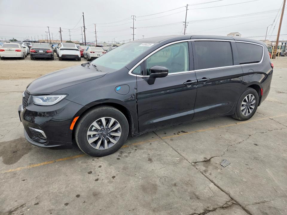Aukcja sprzedaży 2023 Chrysler Pacifica, vin: 2C4RC1L75PR626219, numer aukcji: 64066326