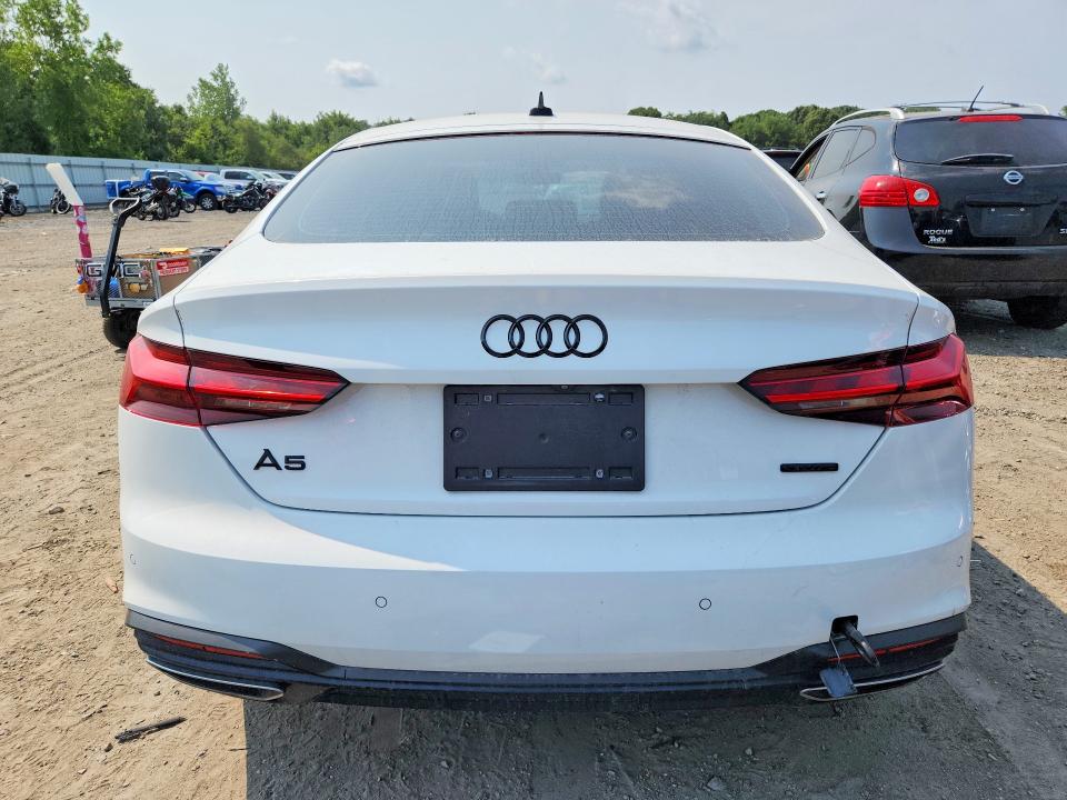 2021 Audi A5 მანქანა იყიდება აუქციონზე, vin: WAUDACF5XMA023429, აუქციონის ნომერი: 62927406