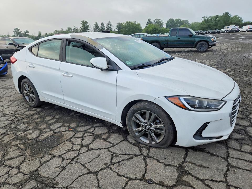 2017 Hyundai Elantra მანქანა იყიდება აუქციონზე, vin: 5NPD84LF7HH030970, აუქციონის ნომერი: 64721586