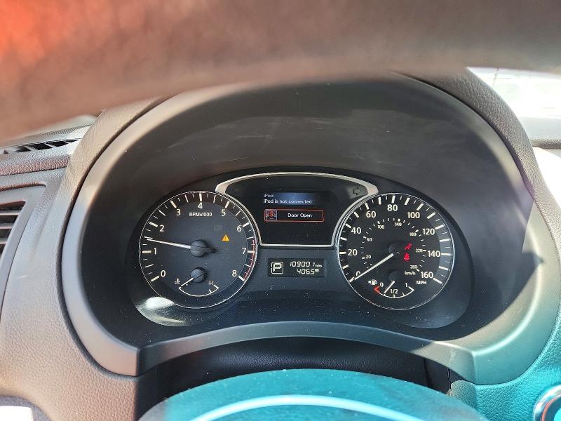 65239046 :رقم المزاد ، 1N4AL3AP1FN878319 vin ، 2015 Nissan Altima مزاد بيع