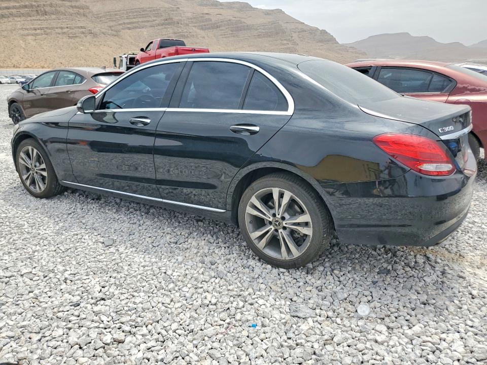 2017 Mercedes-benz C მანქანა იყიდება აუქციონზე, vin: 55SWF4KB7HU222657, აუქციონის ნომერი: 64031766