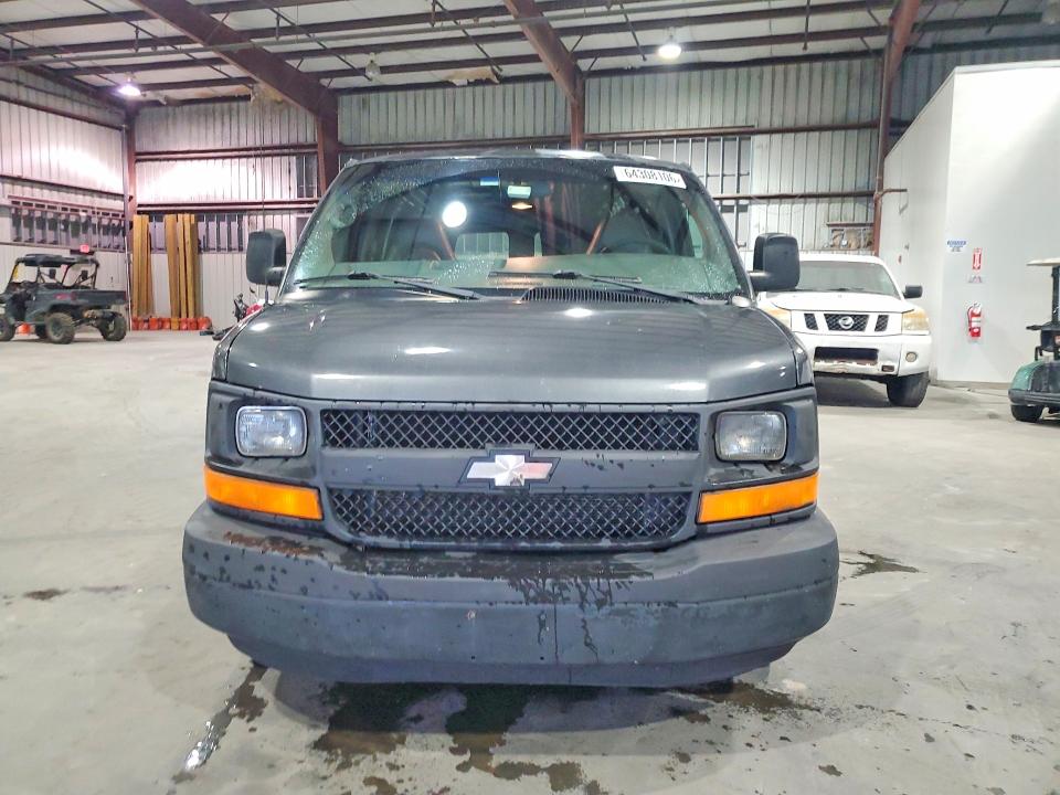 Продажа на аукционе авто 2004 Chevrolet Express G1500, vin: 1GCEG15X441112748, номер лота: 64308106