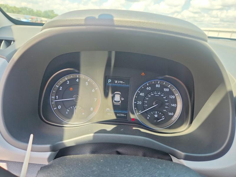 63946046 :رقم المزاد ، KM8K62AA8LU590127 vin ، 2020 Hyundai Kona مزاد بيع