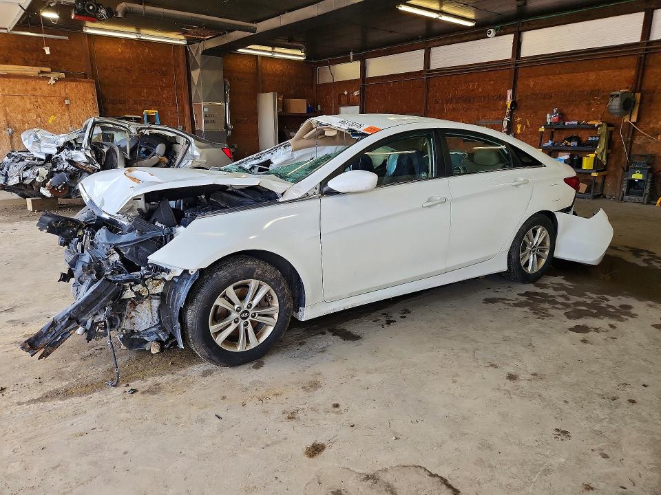 66375576 :رقم المزاد ، 5NPEB4AC2EH893489 vin ، 2014 Hyundai Sonata مزاد بيع