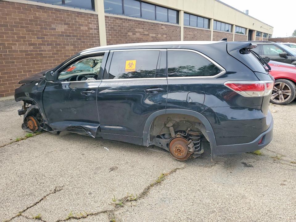 Продажа на аукционе авто 2014 Toyota Highlander, vin: 5TDJKRFHXES065202, номер лота: 63844286